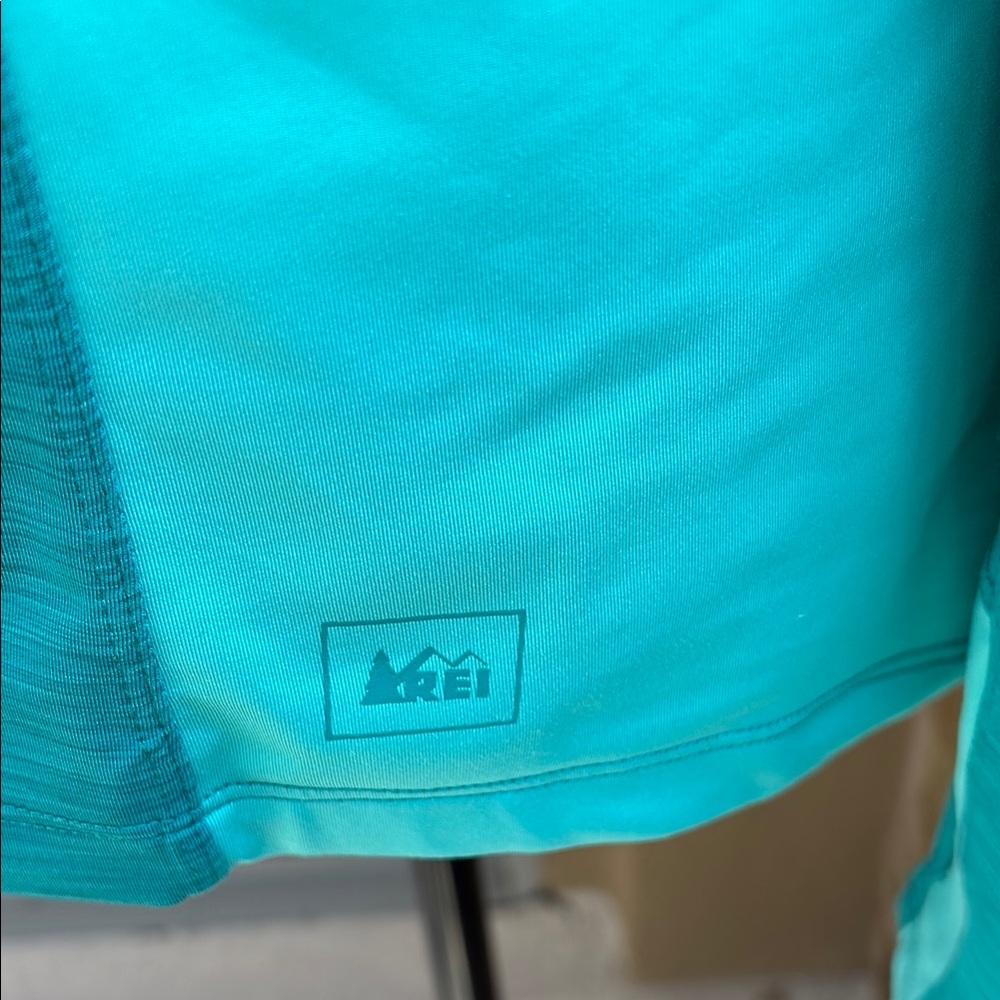 Rei Aqua Performance Pullover Euc Large - image 2